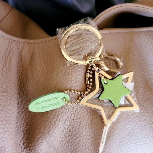 Furla Keychain Bag Charm Wasabi Star - Picture 4 of 6
